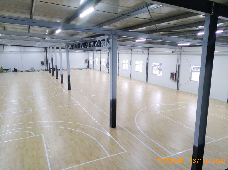河南濮阳永康篮球训练中心运动木地板安装案例