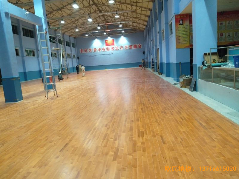湖北武汉新华路体育场羽毛球馆运动木地板铺装案例