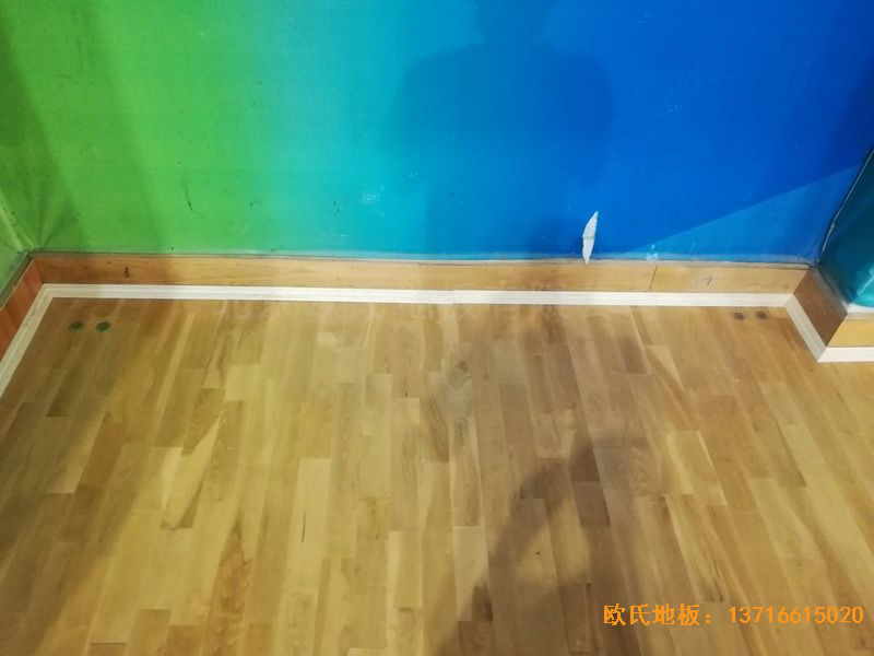 赣州体育馆运动木地板安装案例