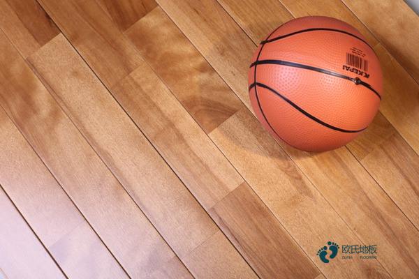 寻求篮球馆地板哪个牌子较好