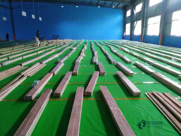 供应运动场地木地板安装公司