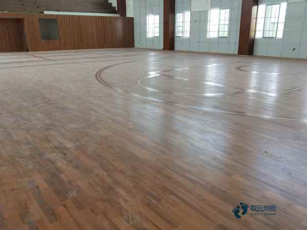 学校体育篮球木地板施工工艺
