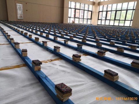 广州永顺大道铁英中学体育木地板铺设案例