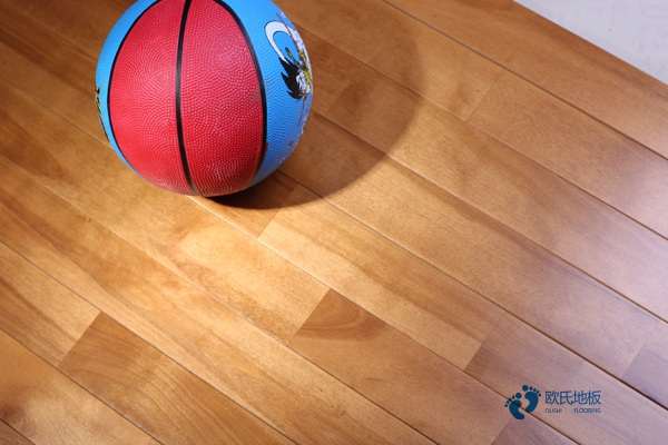 定做运动篮球木地板大约多少钱
