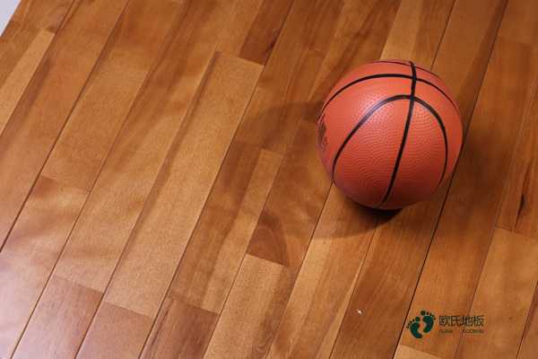 供应体育篮球木地板更便宜的多少钱一平方米