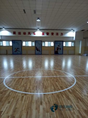 国产篮球场馆地板施工步骤3