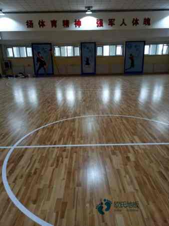 国产篮球场馆地板施工步骤1