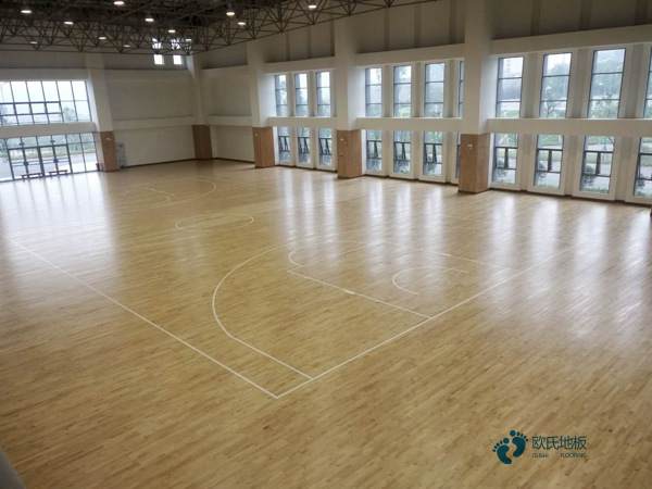 学校篮球馆木地板工艺流程1