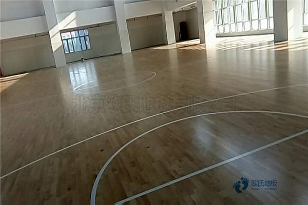 好用的篮球体育地板多少钱一平方米